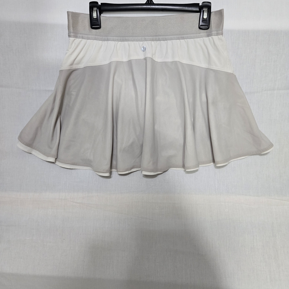 Lululemon‎ Athletica White Pleated Skater Mini Skirt